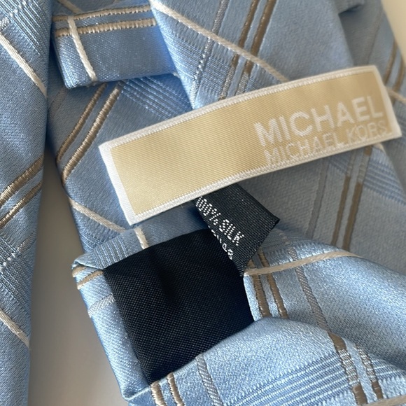 Light Blue and Gold/White Striped Silk Tie - Michael Kors - Picture 7 of 9